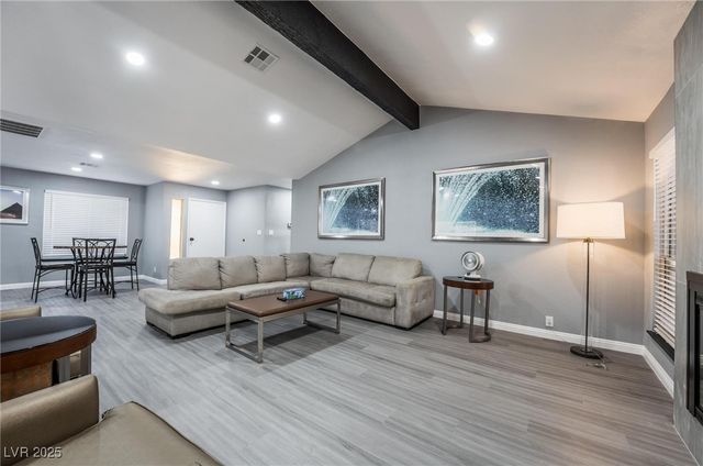 7439 Trudy Lane, Las Vegas, NV 89123