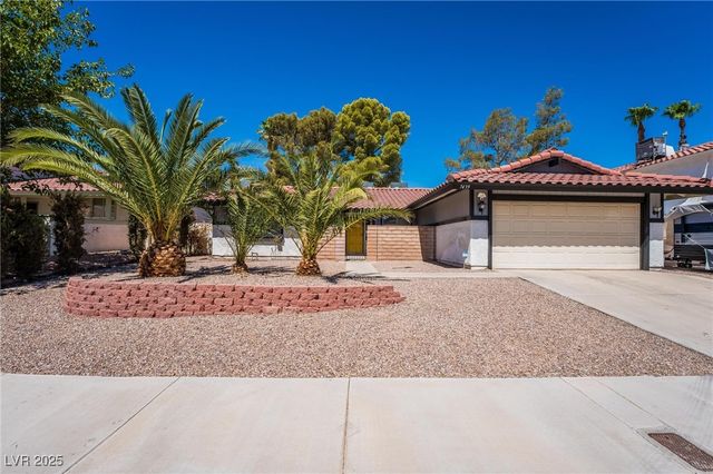 7439 Trudy Lane, Las Vegas, NV 89123