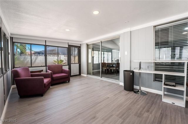 7439 Trudy Lane, Las Vegas, NV 89123