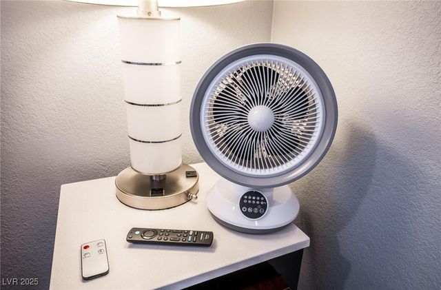 7439 Trudy Lane, Las Vegas, NV 89123