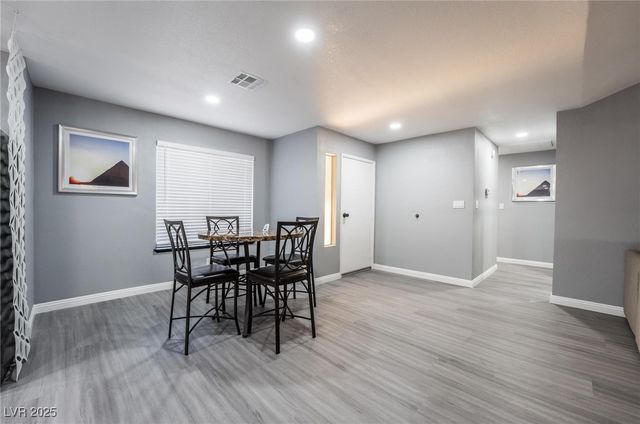 7439 Trudy Lane, Las Vegas, NV 89123