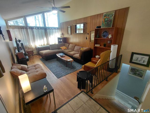 17 Hickory Hill Drive, Waterbury, CT 06708