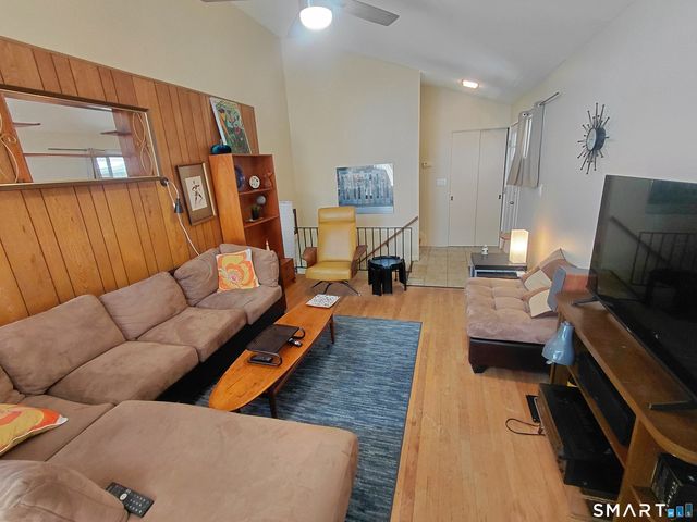 17 Hickory Hill Drive, Waterbury, CT 06708