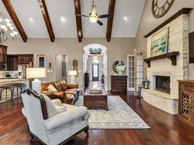 7 Lost Oak Court, Sienna Plantation, TX 77459