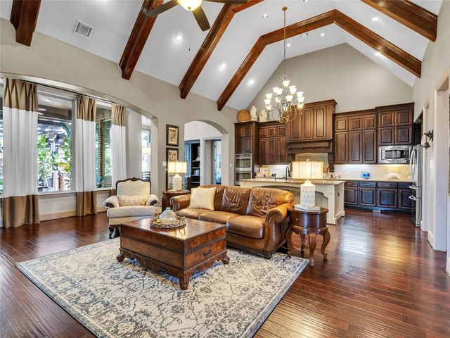 7 Lost Oak Court, Sienna Plantation, TX 77459