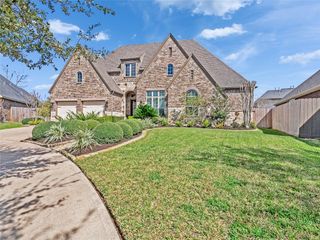 7 Lost Oak Court, Sienna Plantation, TX 77459