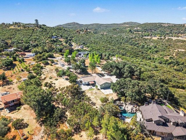 10442 Boulder Creek Rd., Descanso, CA 91916