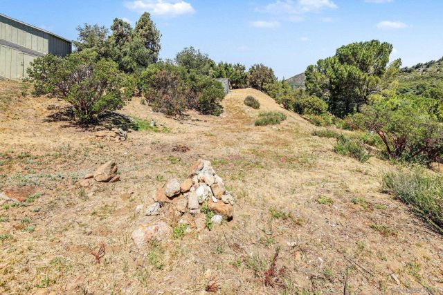 10442 Boulder Creek Rd., Descanso, CA 91916