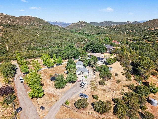 10442 Boulder Creek Rd., Descanso, CA 91916