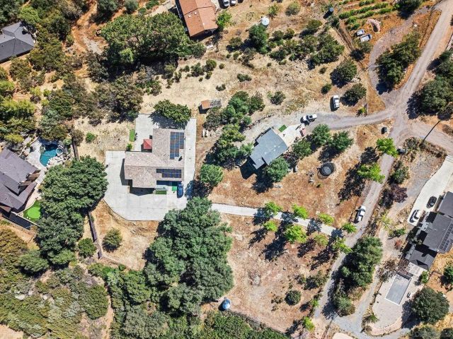 10442 Boulder Creek Rd., Descanso, CA 91916