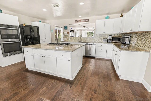 10442 Boulder Creek Rd., Descanso, CA 91916
