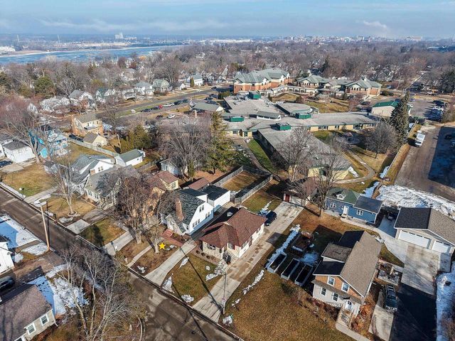 827 CATHERINE STREET, Green Bay, WI 54301