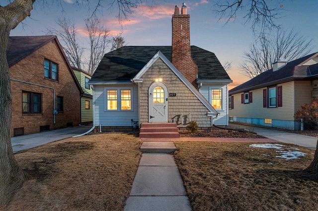 827 CATHERINE STREET, Green Bay, WI 54301