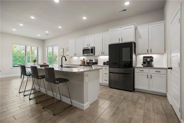 24402 W 75th Terrace, Shawnee, KS 66227