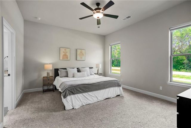 24402 W 75th Terrace, Shawnee, KS 66227