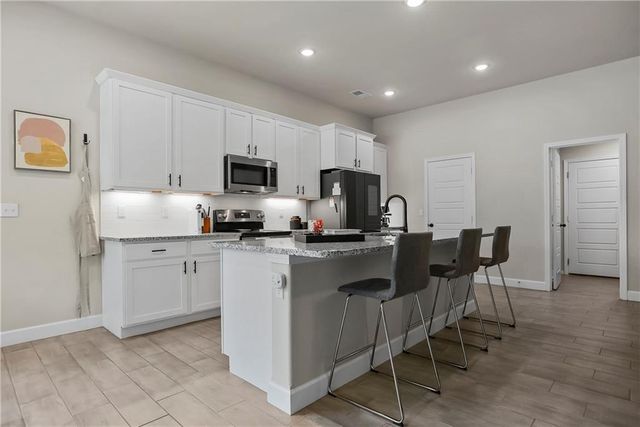 24402 W 75th Terrace, Shawnee, KS 66227