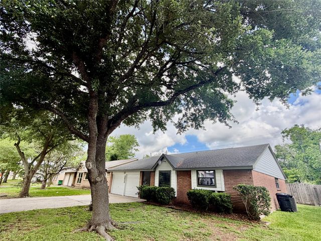 5838 Ludington Drive, Houston, TX 77035