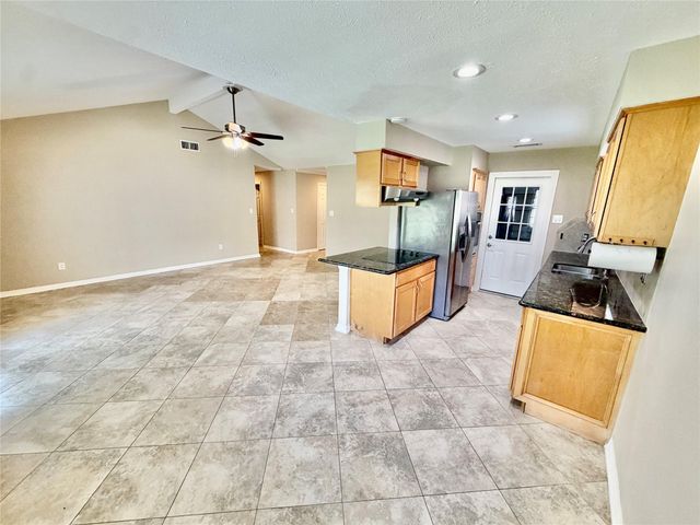 5838 Ludington Drive, Houston, TX 77035