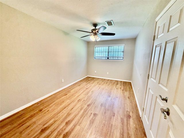 5838 Ludington Drive, Houston, TX 77035