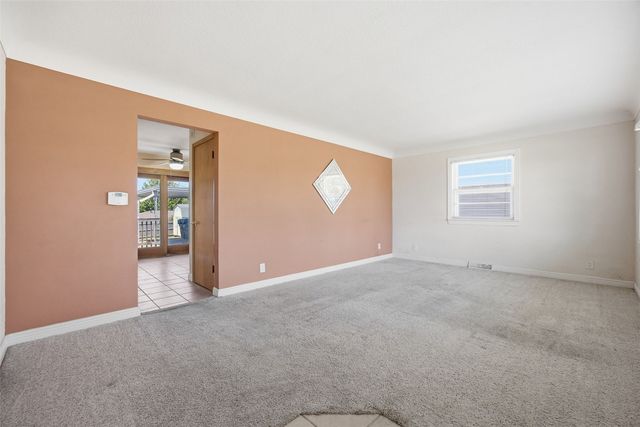 2448 Teresa Drive SW, Cedar Rapids, IA 52404