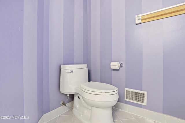 129 Golf View Boulevard, Toms River, NJ 08753