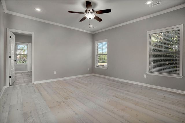 1016 Marbella Court, Cave Springs, AR 72718