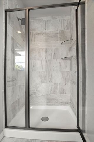 1016 Marbella Court, Cave Springs, AR 72718