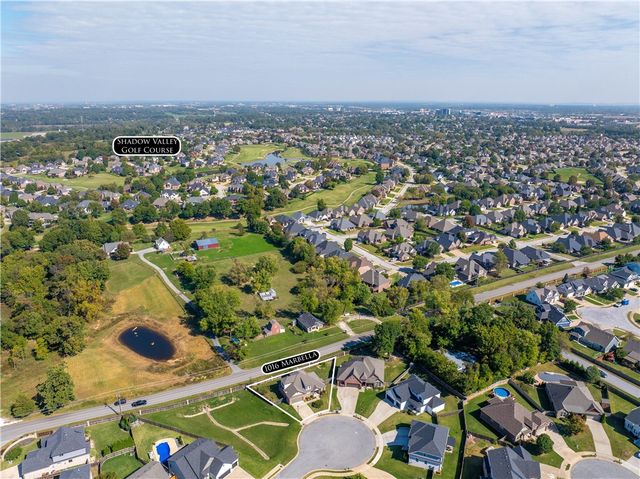 1016 Marbella Court, Cave Springs, AR 72718