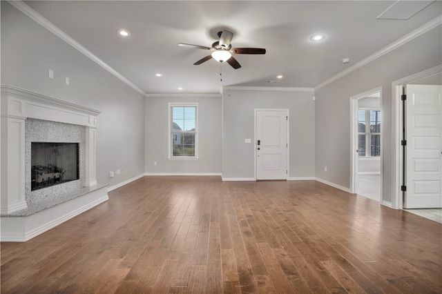 1016 Marbella Court, Cave Springs, AR 72718