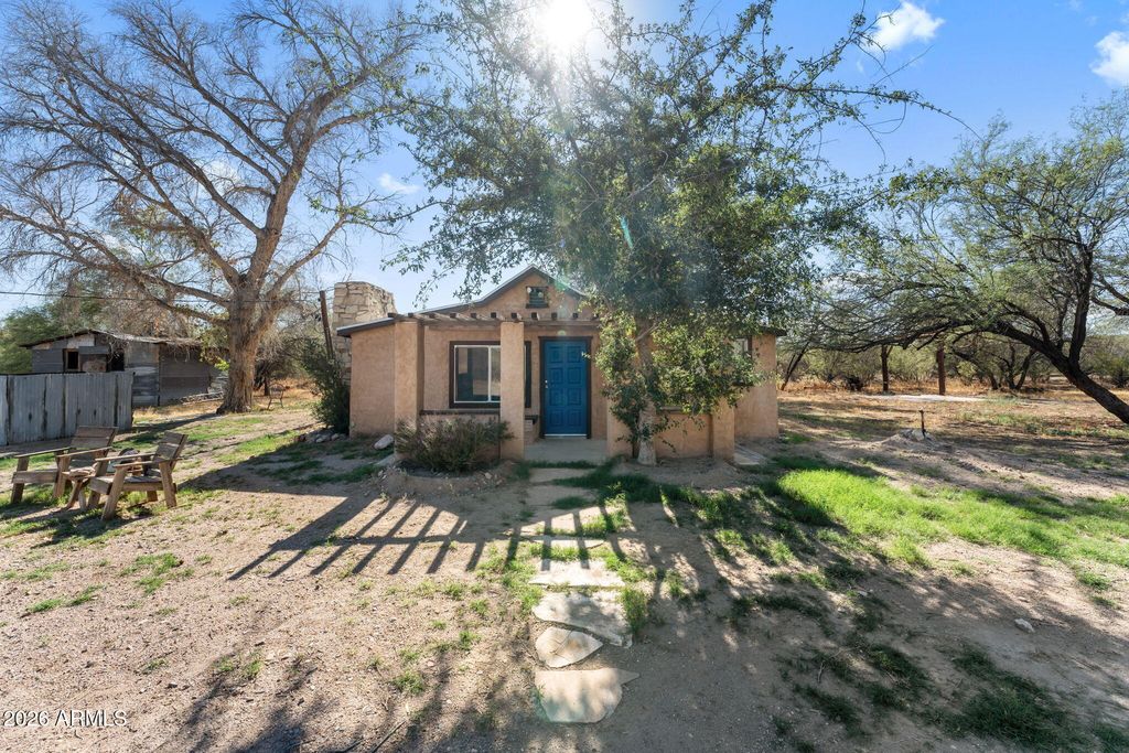 37200 S Rincon Road, Wickenburg, AZ 85390 — exterior