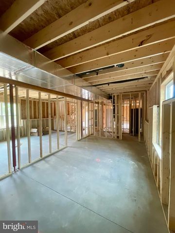 2 LOCUST TRL, Fairfield, PA 17320