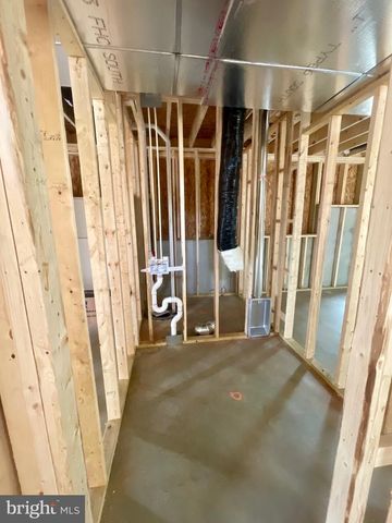 2 LOCUST TRL, Fairfield, PA 17320