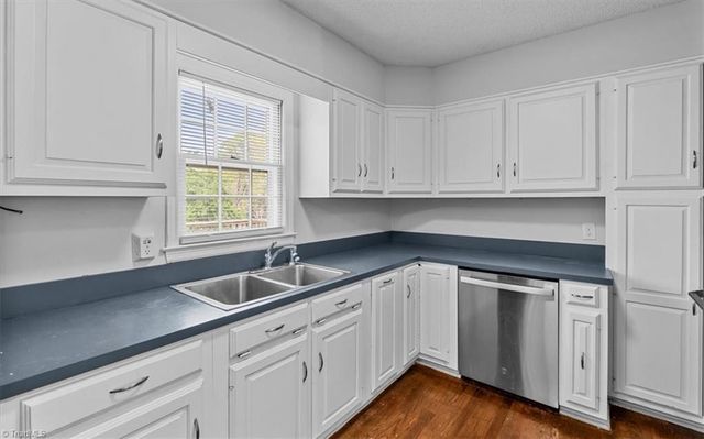 5334 Sherrie Drive, High Point, NC 27263