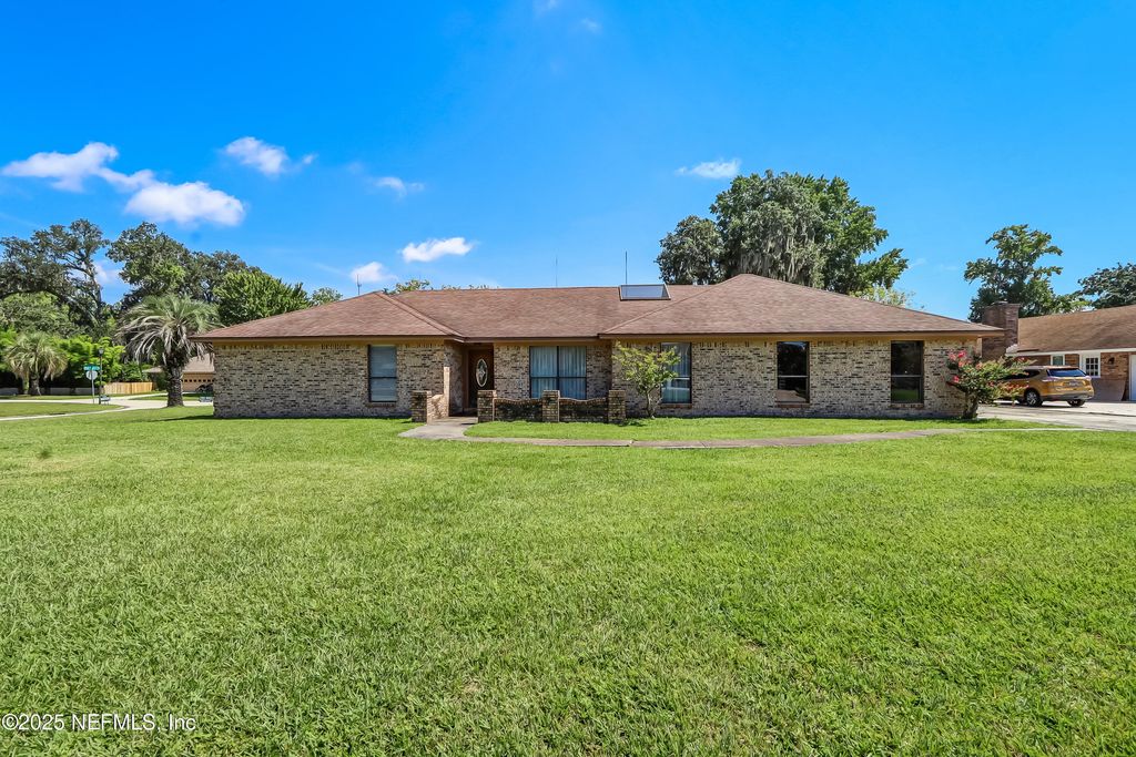 8203 CUTTER Place, Jacksonville, FL 32216
