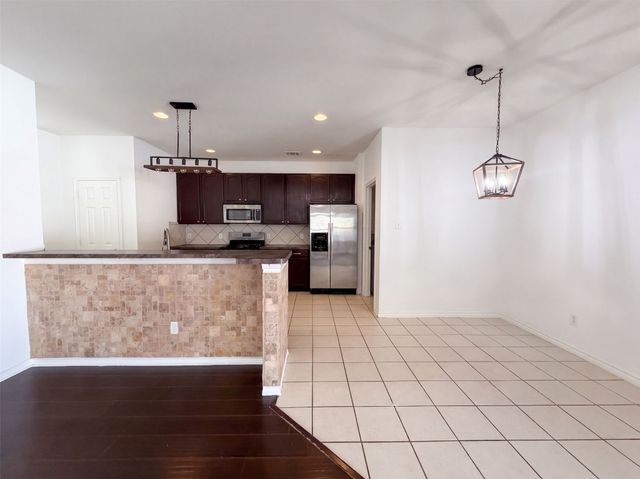 1232 Spanish Moss Drive, Savannah, TX 76227