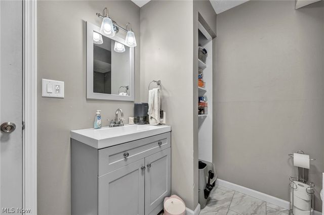 1529 Benjamin Court, Kent, OH 44240