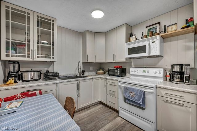 1529 Benjamin Court, Kent, OH 44240