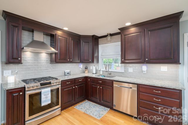 136 Persimmon Creek Road, Kings Mountain, NC 28086