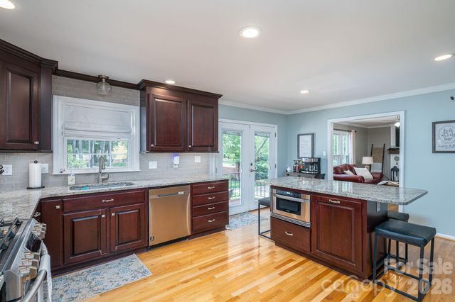 136 Persimmon Creek Road, Kings Mountain, NC 28086
