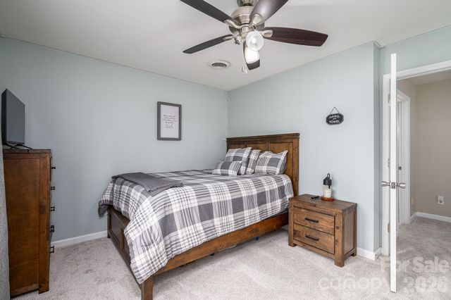 136 Persimmon Creek Road, Kings Mountain, NC 28086