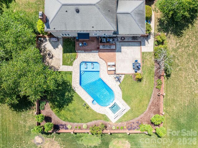 136 Persimmon Creek Road, Kings Mountain, NC 28086