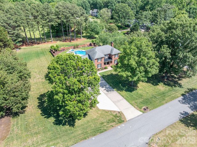136 Persimmon Creek Road, Kings Mountain, NC 28086
