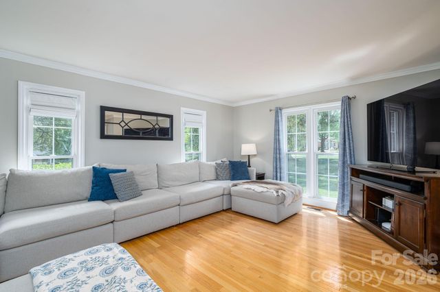 136 Persimmon Creek Road, Kings Mountain, NC 28086