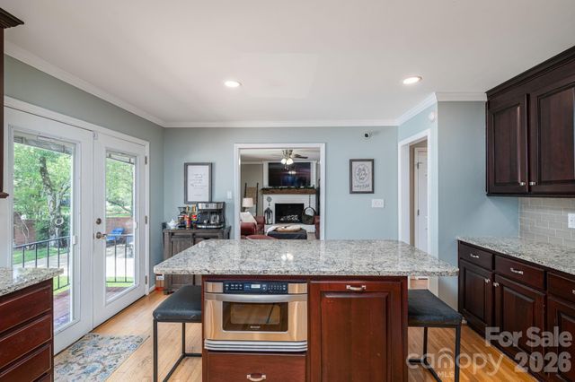 136 Persimmon Creek Road, Kings Mountain, NC 28086