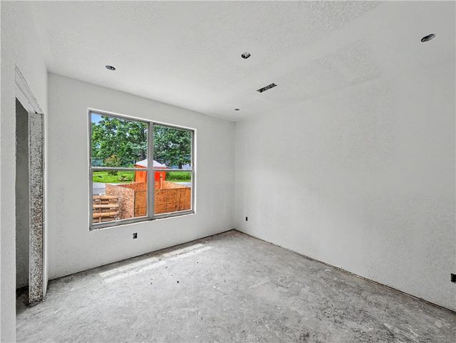 15 Salen Lane, Bella Vista, AR 72715