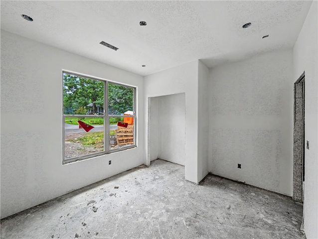 15 Salen Lane, Bella Vista, AR 72715