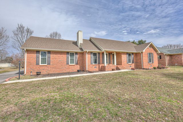 874 Doak Rd, Manchester, TN 37355