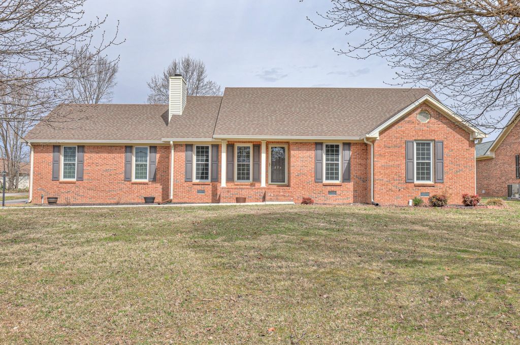 874 Doak Rd, Manchester, TN 37355