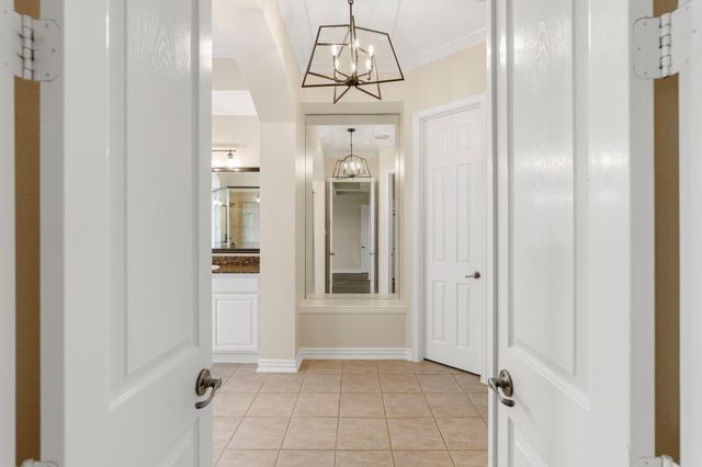 830 Lake Grayson Drive, Katy, TX 77494