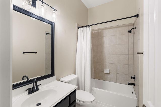 830 Lake Grayson Drive, Katy, TX 77494